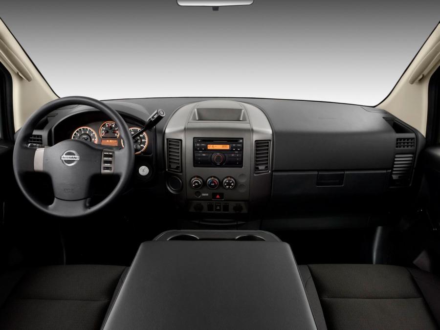  Nissan Titan King Cab 2007 года  (фото 25 из 28)